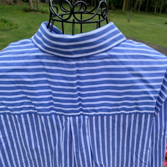 NWT Uniqlo Women's size XL Blue & White Striped Long Sleeve Button Down Shirt - Picture 8 of 12